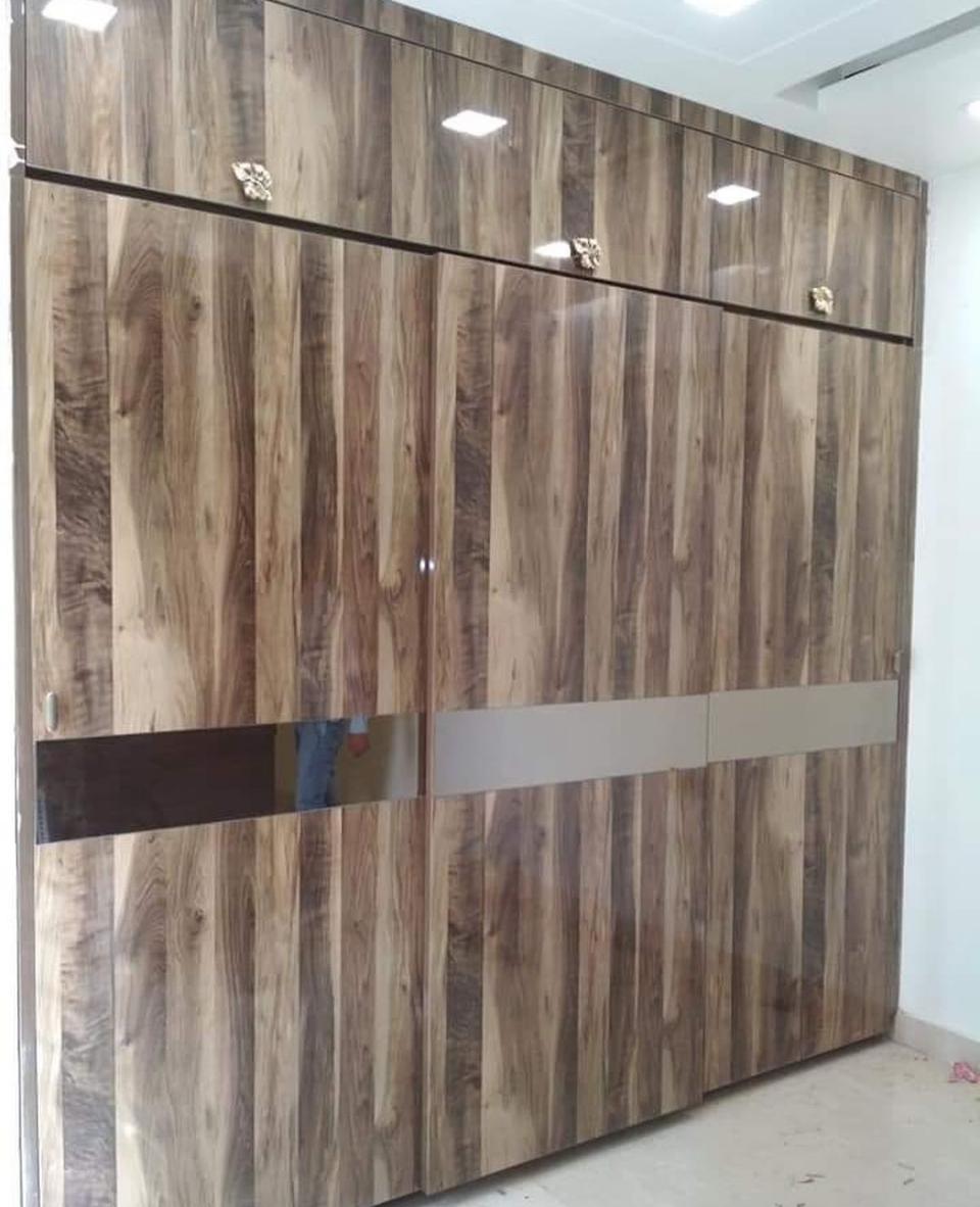 lowest-price-wooden-wardrobes-hafele-hettich-italian-german-dealers-manufacturers-in-noida-greater-noida-india